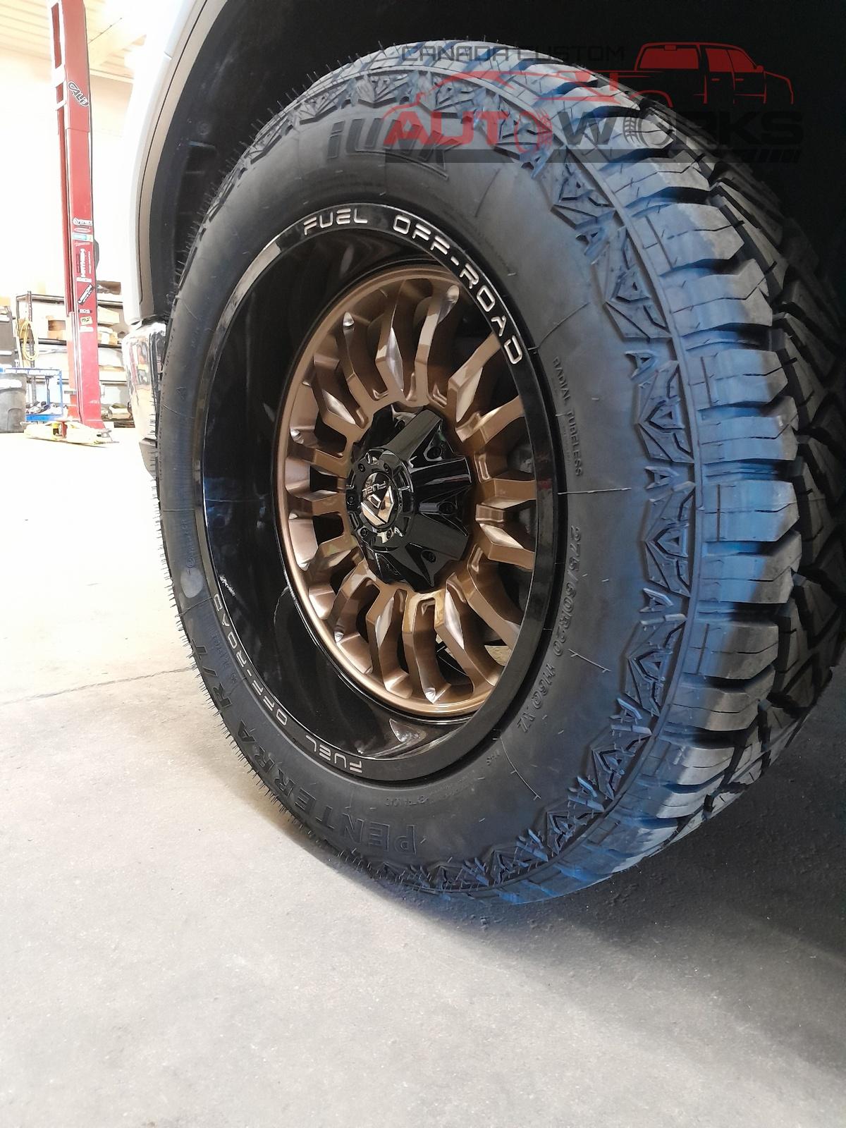 2025 GMC Sierra 1500 on Fuel D797 Arc 20x10 Black Bronze/Gold